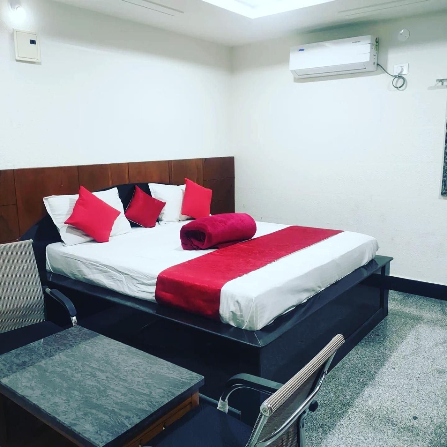 Hotel New Maruthi Inn, Lb Nagar Гайдарабад Екстер'єр фото
