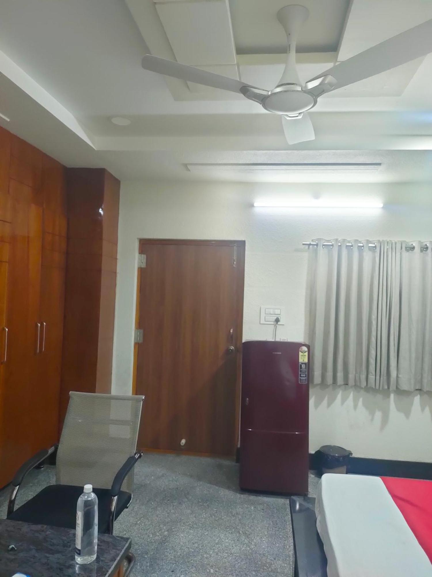 Hotel New Maruthi Inn, Lb Nagar Гайдарабад Екстер'єр фото